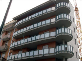 Balconi condominio Torino - Carpenteria metallica fabbro